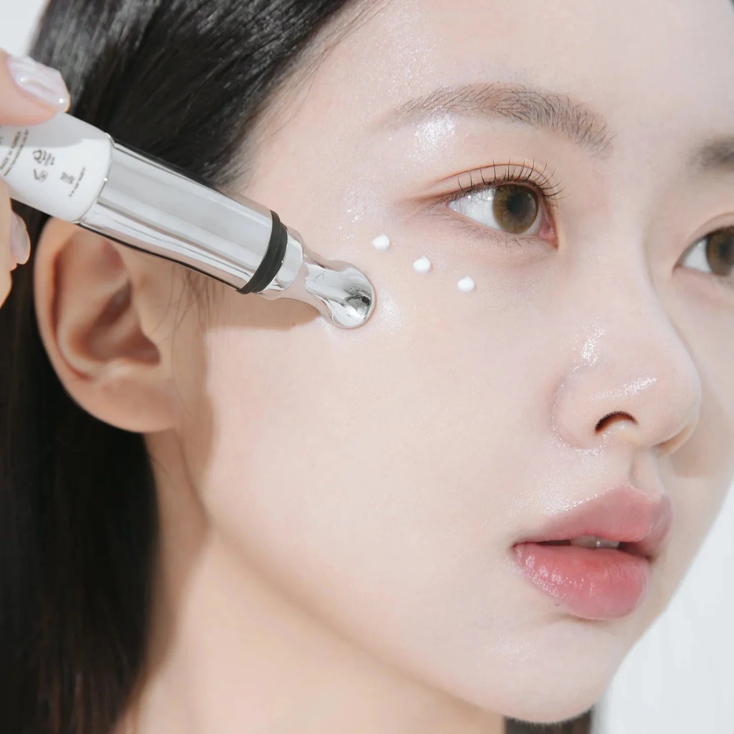 HEVEBLUE - Black Yuja Bean Lifting Auto Eye Cream 15ml